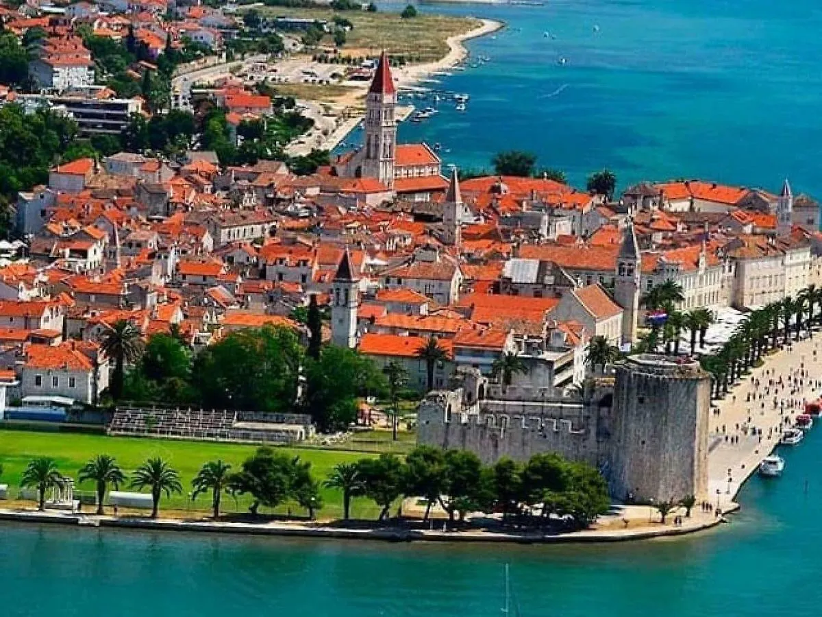 More Apartment Trogir