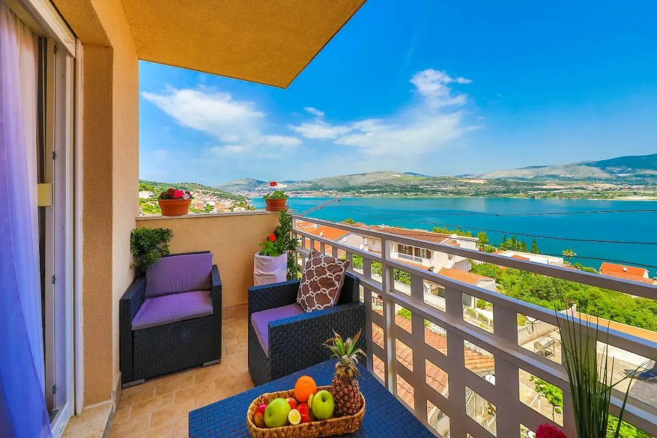 More Apartment Trogir